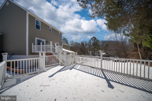 2 PLEASURE CT, Stafford, VA 22556