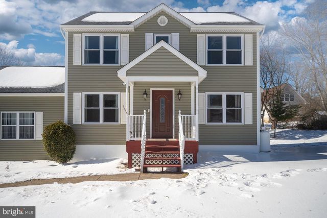 2 PLEASURE CT, Stafford, VA 22556