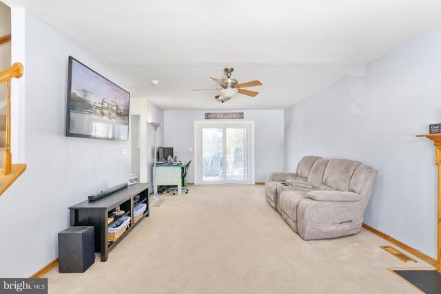 2 PLEASURE CT, Stafford, VA 22556