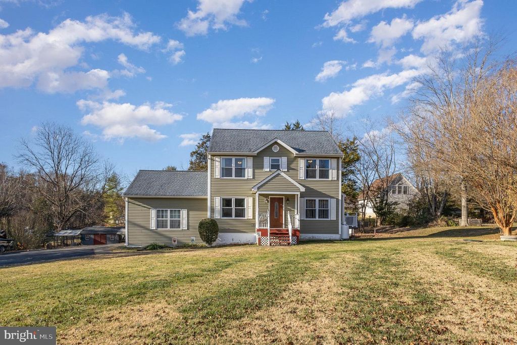 2 PLEASURE CT, Stafford, VA 22556