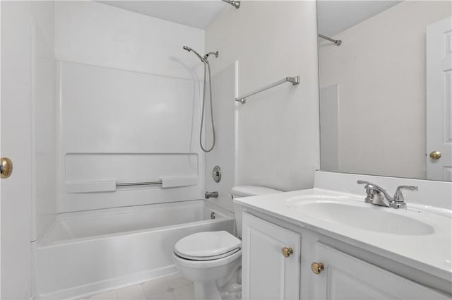 5104 Manerdale SE Drive 1, Atlanta, GA 30339