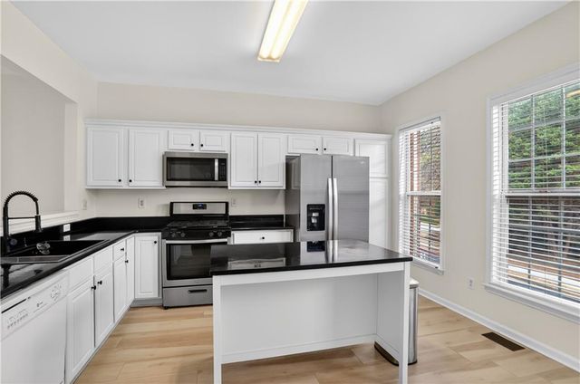 5104 Manerdale SE Drive 1, Atlanta, GA 30339