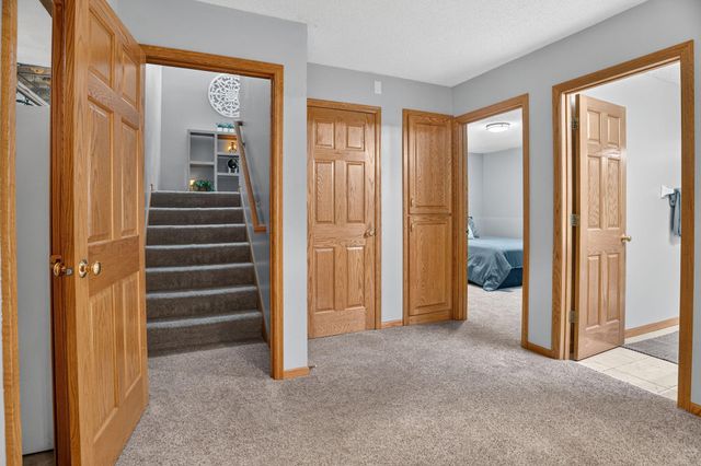 11125 Woods Trail N, Champlin, MN 55316