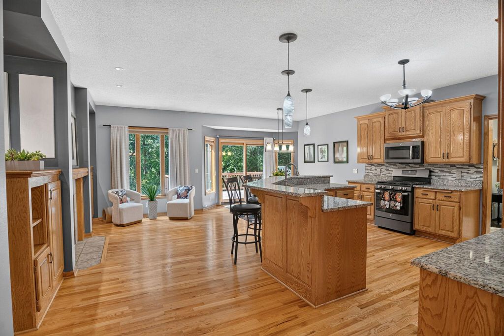11125 Woods Trail N, Champlin, MN 55316 — photo 2