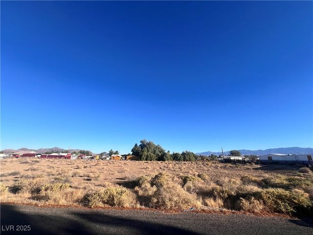 3420 Maple Road, Pahrump, NV 89048