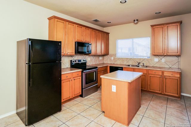 3823 Copinsay, San Antonio, TX 78223