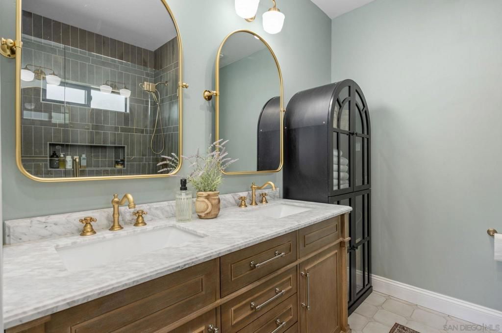 Image 21 of property listing at 3641 Mt Aclare Ave, San Diego, CA 92111
