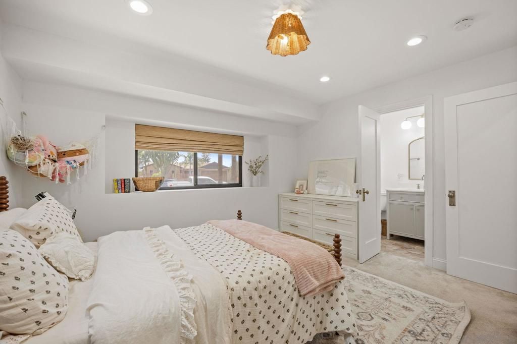 Image 24 of property listing at 3641 Mt Aclare Ave, San Diego, CA 92111