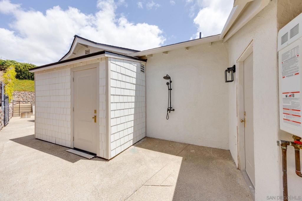 Image 30 of property listing at 3641 Mt Aclare Ave, San Diego, CA 92111