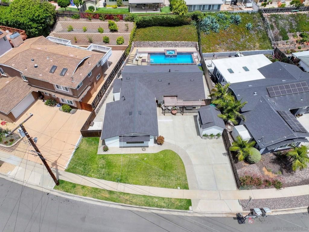 Image 39 of property listing at 3641 Mt Aclare Ave, San Diego, CA 92111