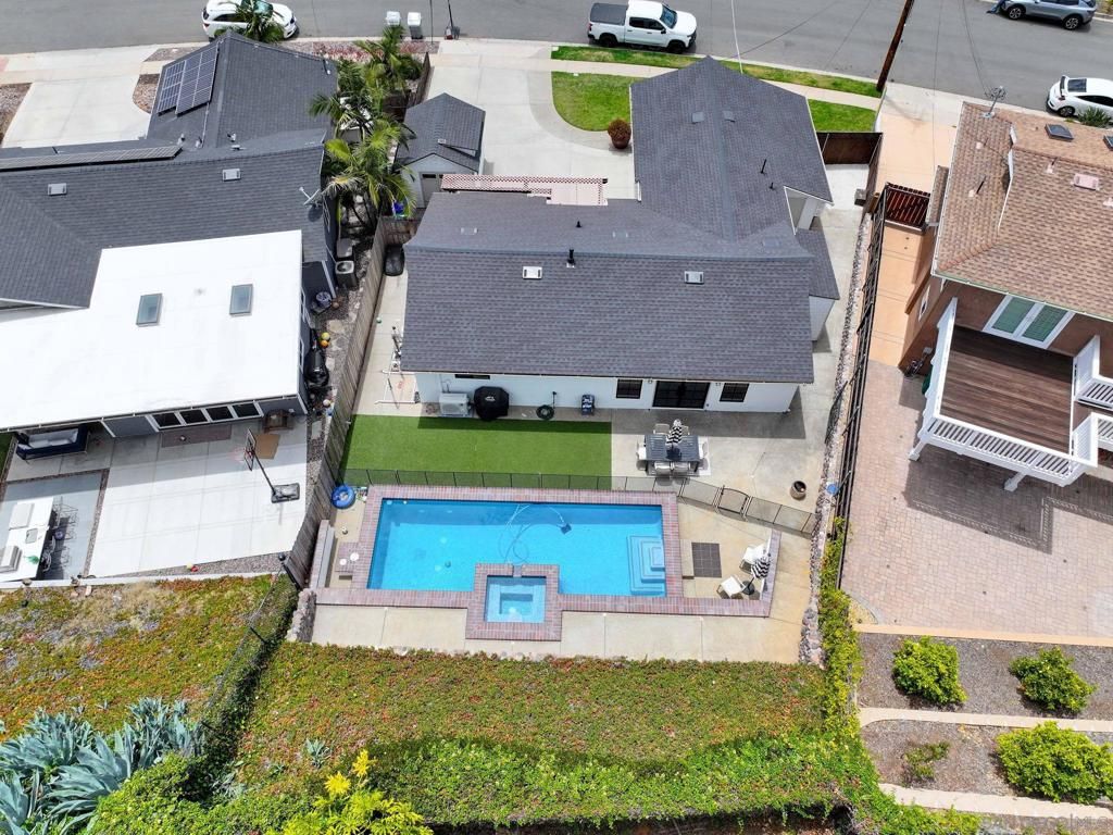 Image 40 of property listing at 3641 Mt Aclare Ave, San Diego, CA 92111