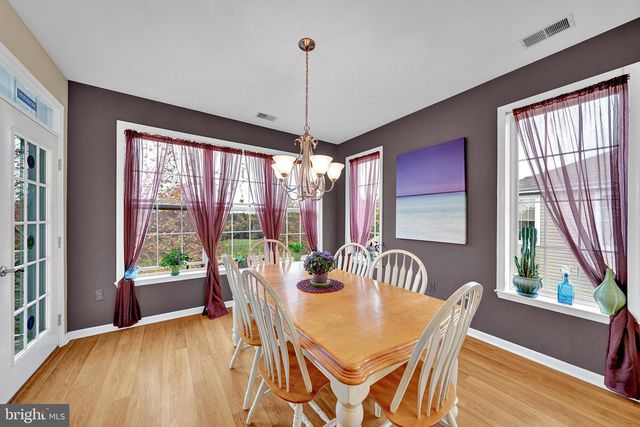 60 KYLE WAY, Ewing, NJ 08628