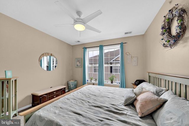 60 KYLE WAY, Ewing, NJ 08628