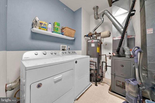 60 KYLE WAY, Ewing, NJ 08628