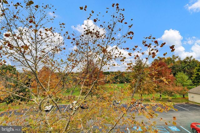 60 KYLE WAY, Ewing, NJ 08628