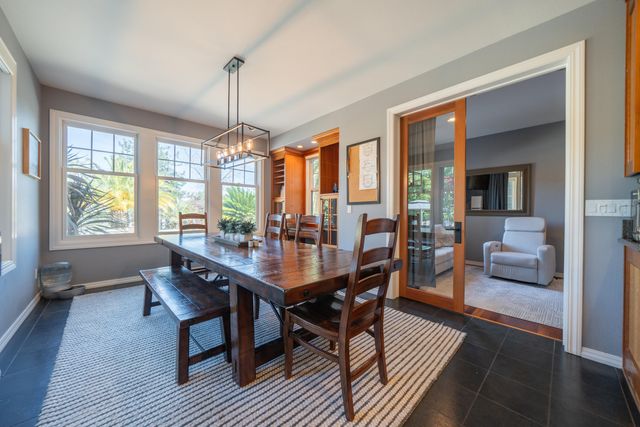 15320 Middletown Park Drive, Redding, CA 96001