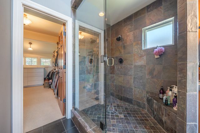 15320 Middletown Park Drive, Redding, CA 96001