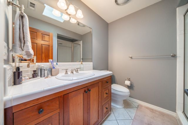 15320 Middletown Park Drive, Redding, CA 96001