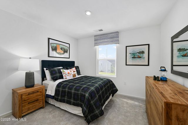 509 Bell Creek Avenue NE, Winnabow, NC 28479