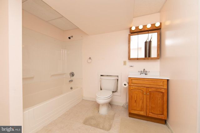 122 NEW JERSEY AVE, Newfield, NJ 08344