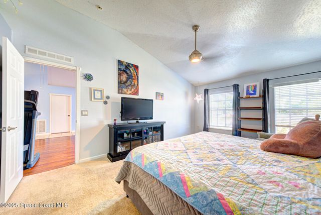 261 Franciscan Avenue NW, Palm Bay, FL 32907