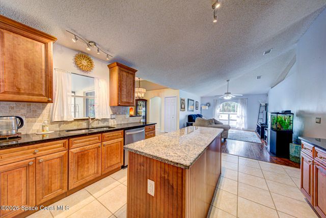 261 Franciscan Avenue NW, Palm Bay, FL 32907