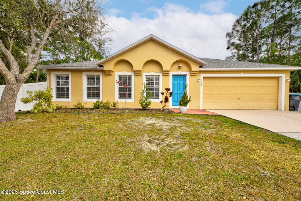 261 Franciscan Avenue NW, Palm Bay, FL 32907