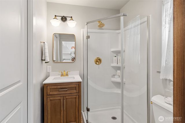 1310 N Montgomery Avenue, Bremerton, WA 98312