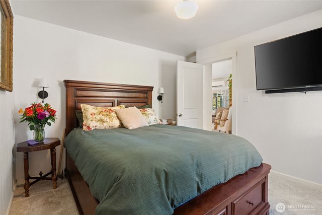 1310 N Montgomery Avenue, Bremerton, WA 98312