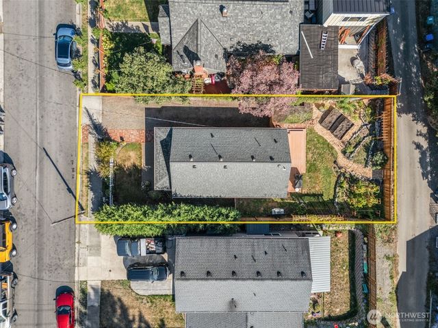 1310 N Montgomery Avenue, Bremerton, WA 98312