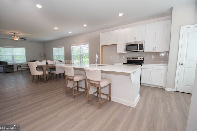 12 Mercury Lane 29, Newnan, GA 30265