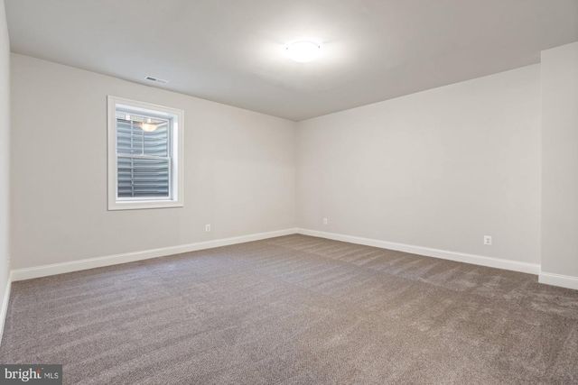 2221 ORCHID DR, Falls Church, VA 22046