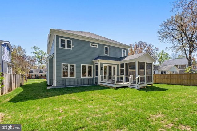 2221 ORCHID DR, Falls Church, VA 22046