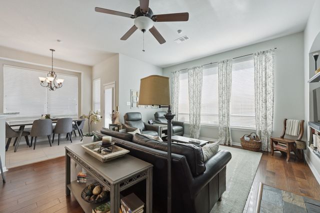 8636 Bridge Street, North Richland Hills, TX 76180