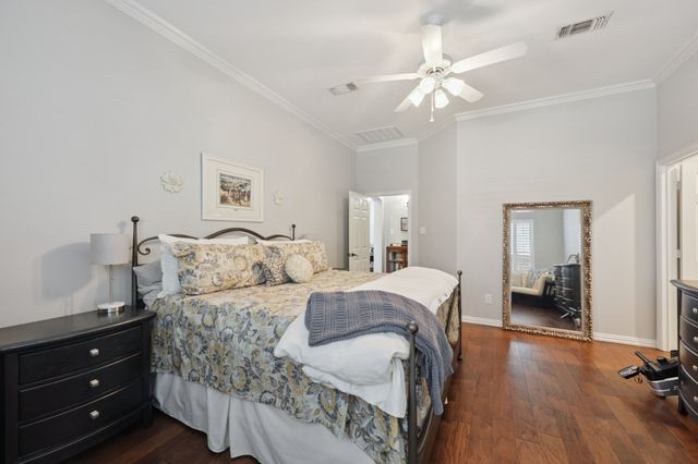 8636 Bridge Street, North Richland Hills, TX 76180