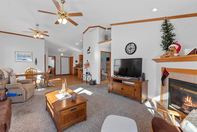 840 Chief Kewaskum PLACE, Kewaskum, WI 53040