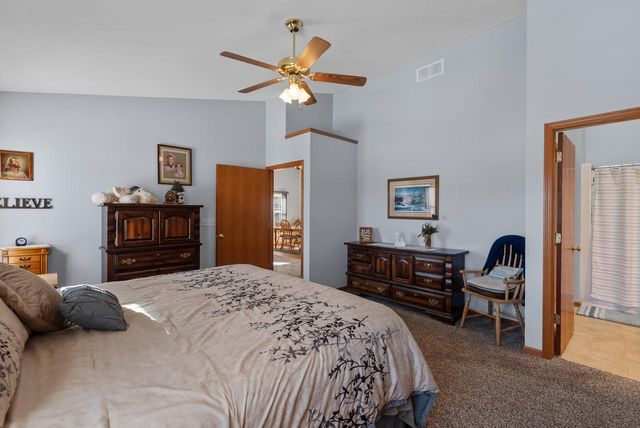 840 Chief Kewaskum PLACE, Kewaskum, WI 53040