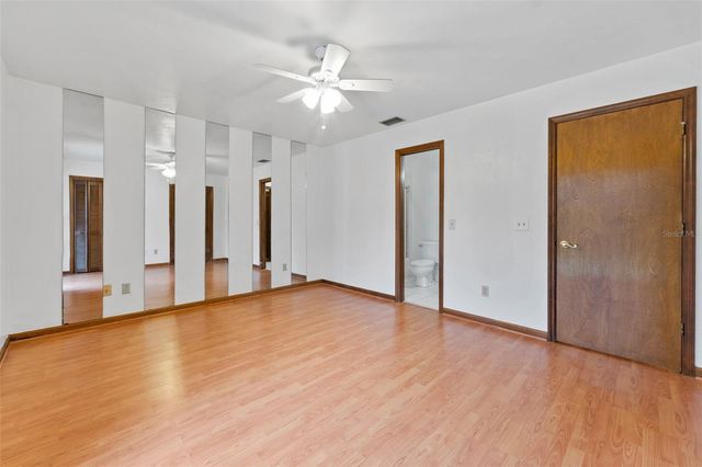 5206 PINE MILL COURT, Temple Terrace, FL 33617