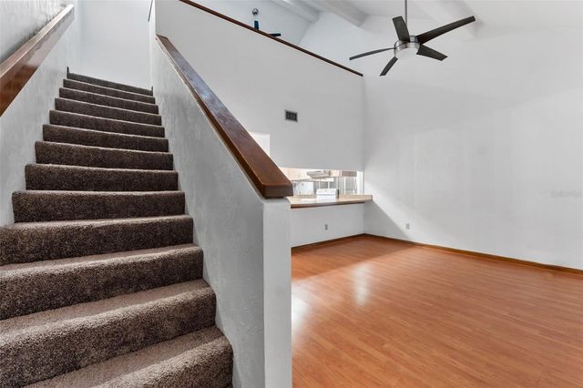 5206 PINE MILL COURT, Temple Terrace, FL 33617