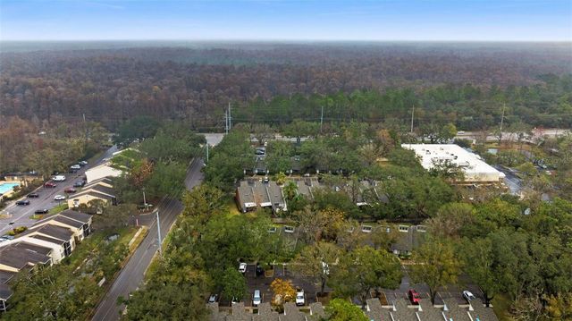 5206 PINE MILL COURT, Temple Terrace, FL 33617