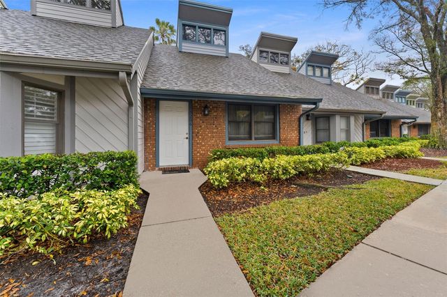 5206 PINE MILL COURT, Temple Terrace, FL 33617