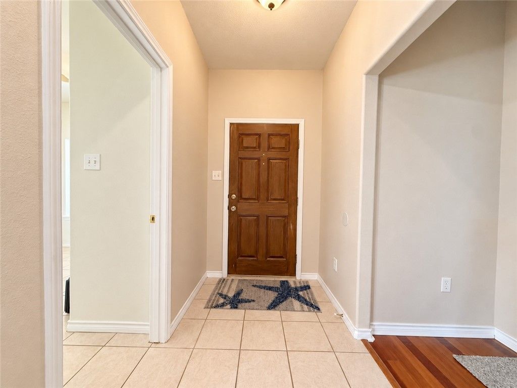 7205 Mansions Dr V-1, Corpus Christi, TX 78414 — photo 3