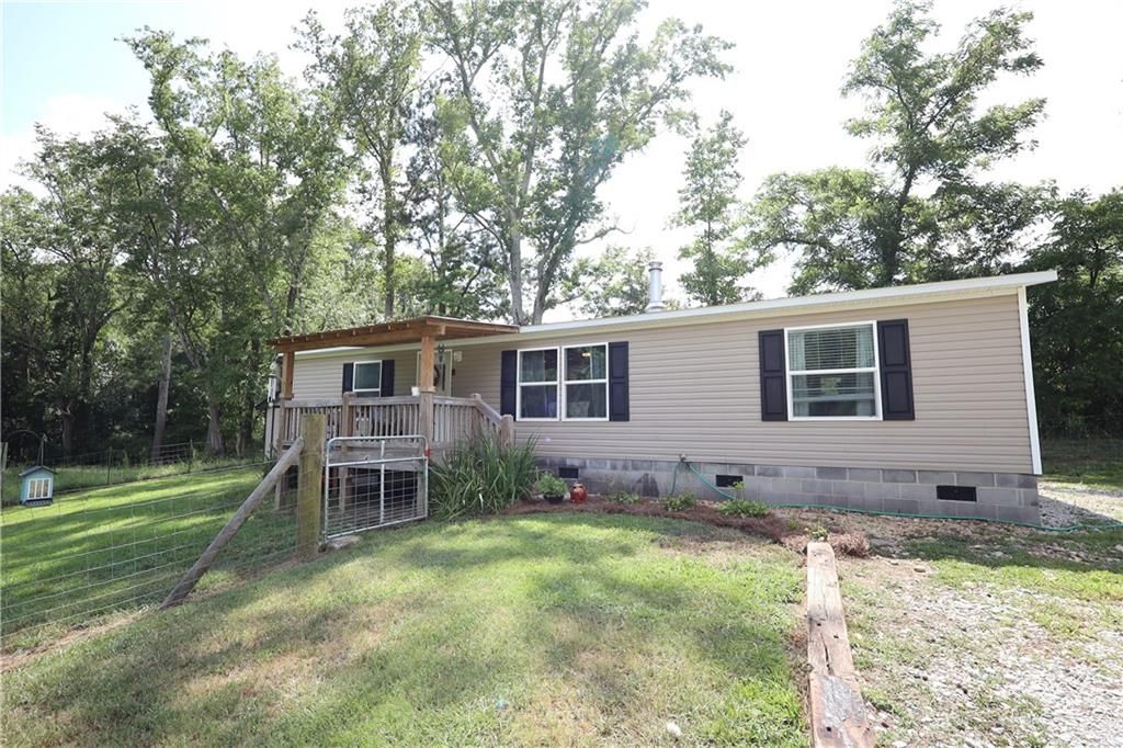 1402 Highway 101 S, Temple, GA 30179