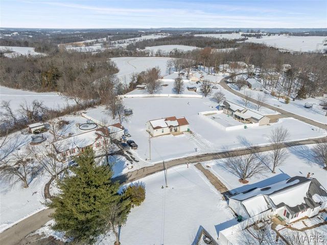 5105 Scarlett Ohara Lane, Villa Ridge, MO 63089