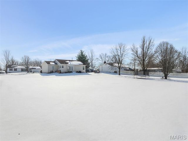 5105 Scarlett Ohara Lane, Villa Ridge, MO 63089