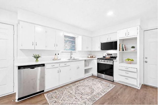 1602 Dakota Drive, Garland, TX 75043