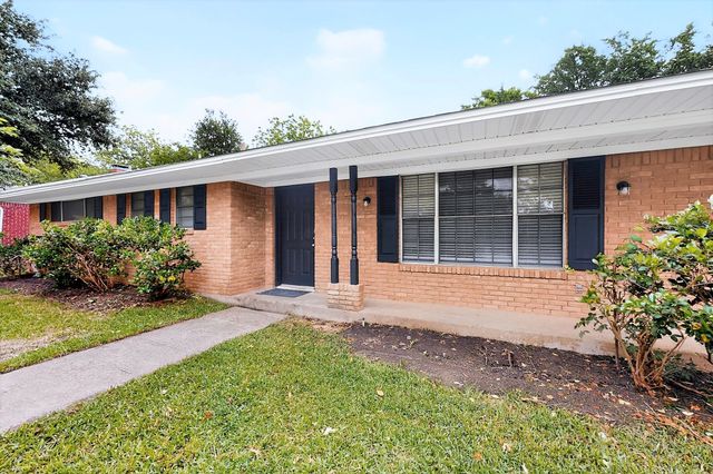 1602 Dakota Drive, Garland, TX 75043