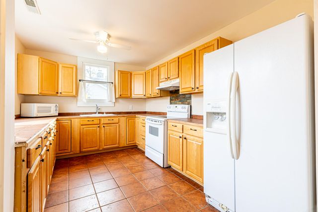 202 Quaker Street, Saint George, SC 29477