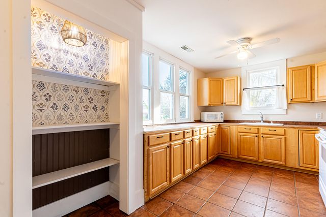 202 Quaker Street, Saint George, SC 29477