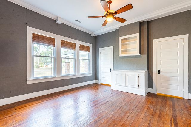 202 Quaker Street, Saint George, SC 29477